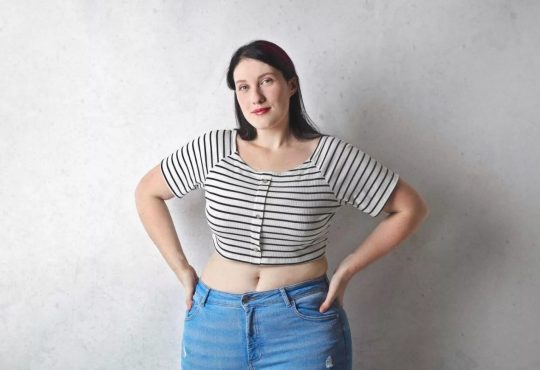 Cara Memilih Outfit untuk Pear Body Shape