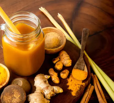 5 Resep Jamu Kunyit Minuman Detoks untuk Kolesterol dan Darting