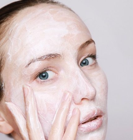 Saatnya Gunakan Perawatan Kulit Ramah Lingkungan