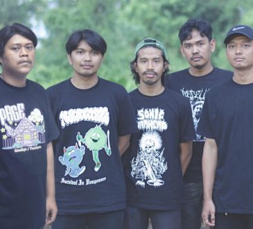 Quaint. Rilis EP Perdana Berjudul "Gray Timeline"
