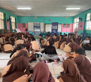 Fikom Unisba dan Tular Nalar Mafindo Gelar Pelatihan Sekolah Kebangsaan untuk Pemilih Pemula