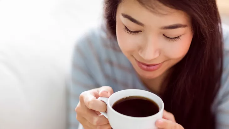 Suka Minum Kopi? Ini Tips Cara Minum Kopi yang Lebih Sehat