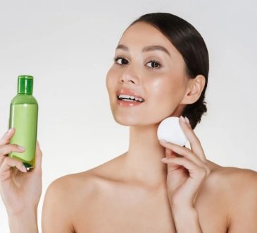 Yuk Mengenal Apa Itu Toner, Manfaat, dan Cara Menggunakannya