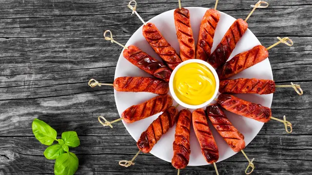 5 Resep Sosis Bakar, Cocok untuk Camilan Bersama Keluarga