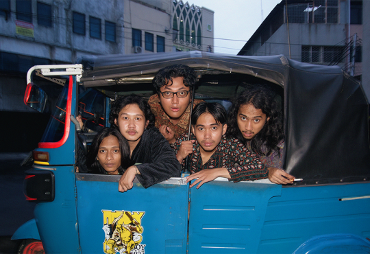 Brahman: Track Psikedelia Instrumentalia Terbaru dari Maria Tambun