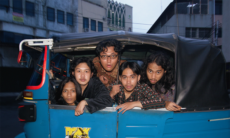 Brahman: Track Psikedelia Instrumentalia Terbaru dari Maria Tambun