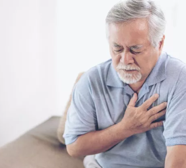 10 Penyebab Nyeri Dada Kanan-Kiri yang Hilang Timbul