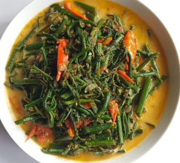 Gulai Pakis Pedas
