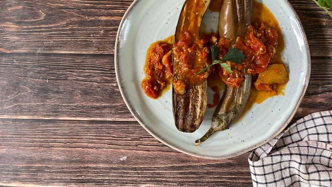 Terong Bakar Sambal Tomat Terasi