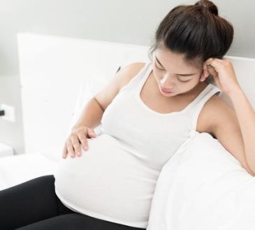 5 Cara Bedakan Kontraksi Palsu dan Asli di Kehamilan