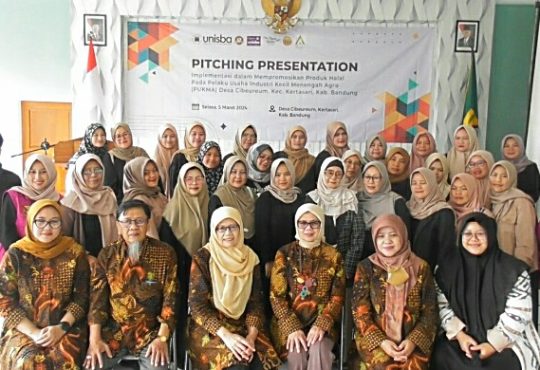 PUKMA Dapat Kiat Seni Pitching Untuk Penjualan dan Promosi dari Fikom Unisba